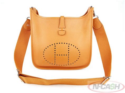 Hermès Evelyne Crossbody Bags On Sale 